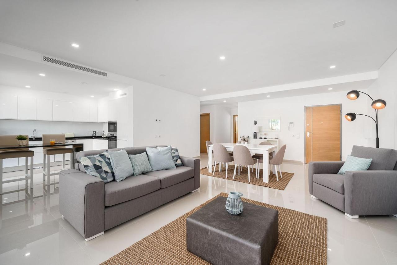 Apartamento Brand New Spacious Bright Ground Floor Apartment, Vila Ancora,